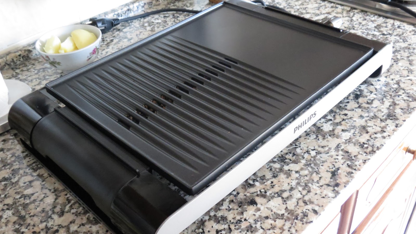 GRELHADOR ELÉCTRICO SEM FUMO LIVRO DE RECEITAS