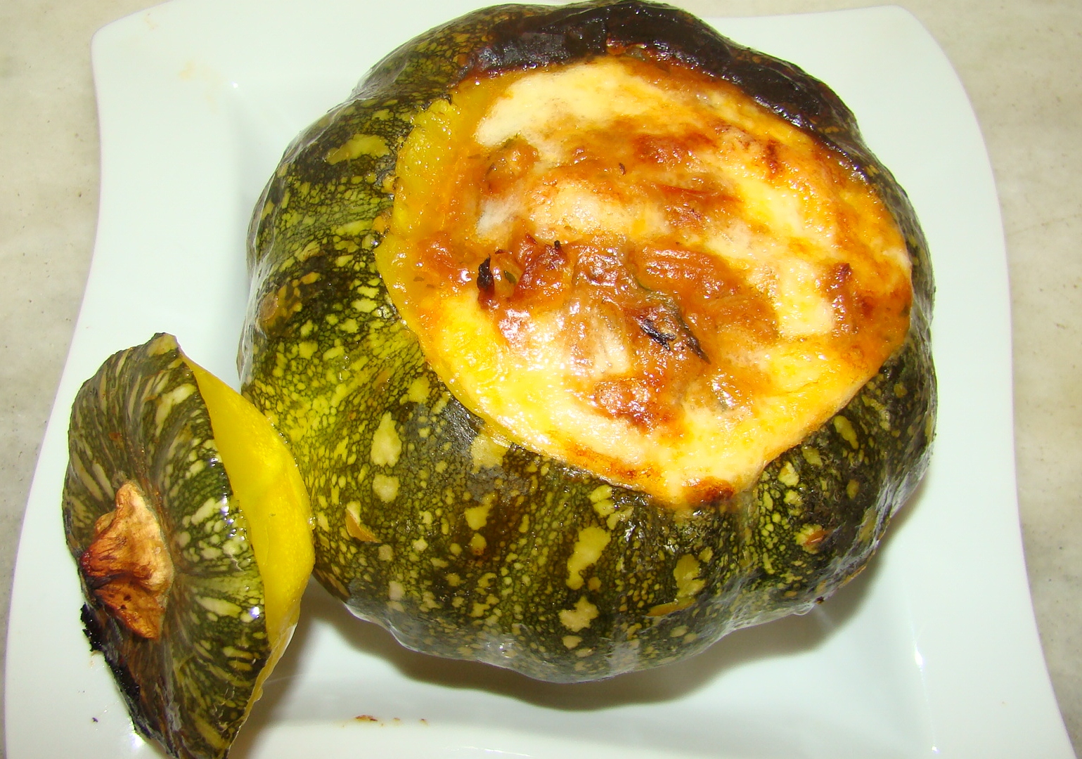 Cantinho Gastronômico Mini Abóbora Recheada com Carne Seca